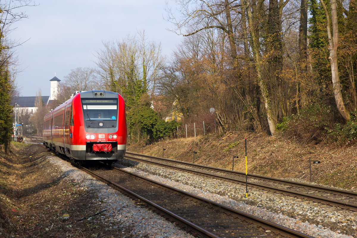 612 575 aus dem Allgäu kommend zur Einfahrt nach Lindau Hbf. 24.2.18