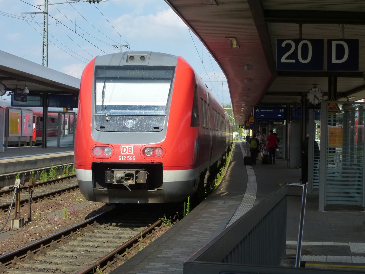 612 595 steht hier am 22.06.2014 im Nürnberger Hbf auf Gleis 20.