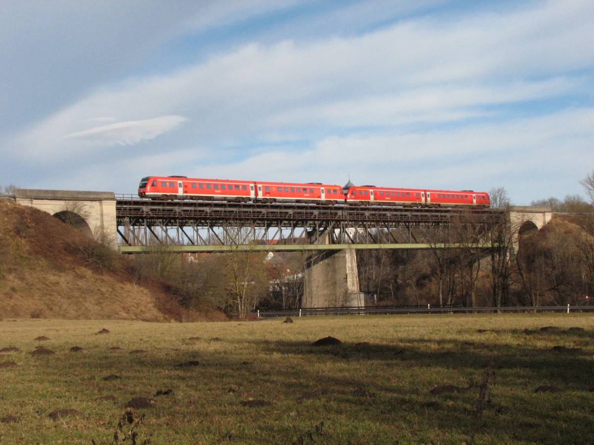 612er auf der Lechbrücke bei Kauferring,06.01.2014
