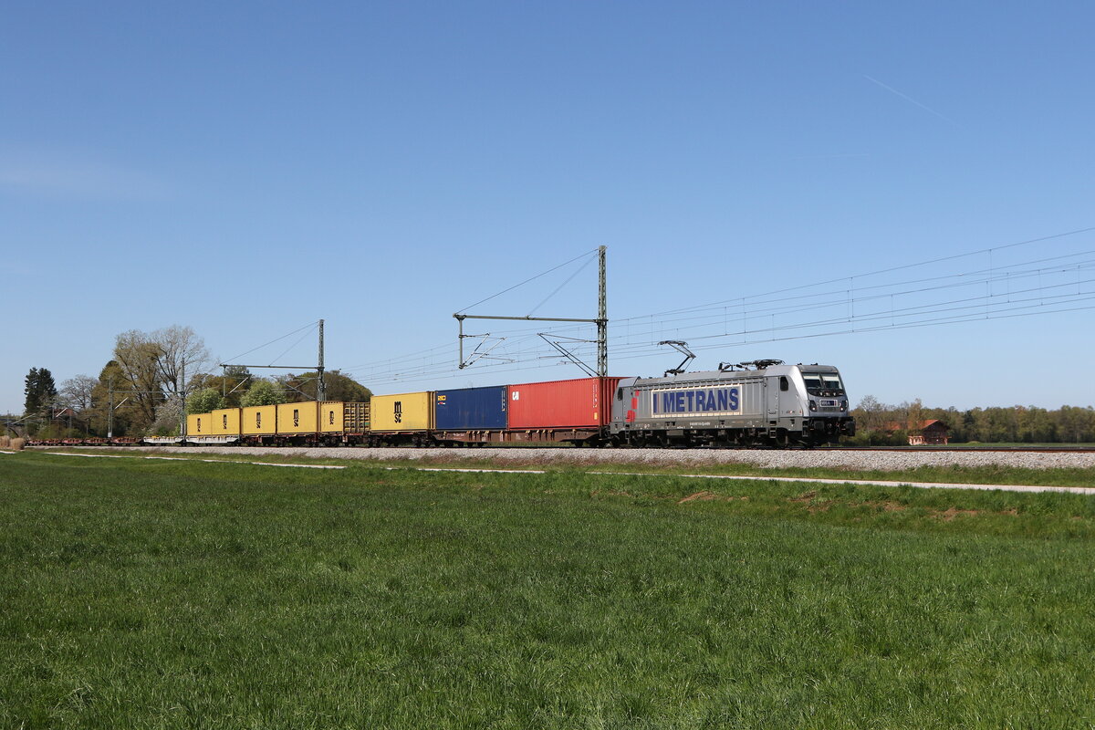 6187 510 von  METRANS  war am 23. April 2026 bei �bersee am Chiemsee in Richtung Salzburg unterwegs.
