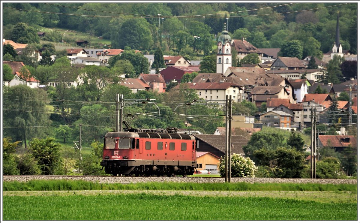 620 006-7  Turgi  bei Zizers. (18.05.2017)