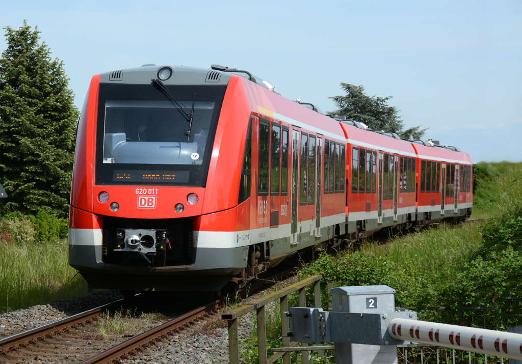 620 011 als S23 nach Bonn in Odendorf - 21.05.2016