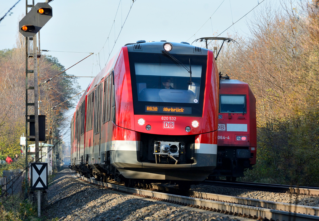 620 532 RB30 und ein Stückchen 101 064-4 in Bonn-Süd - 22.11.2014
