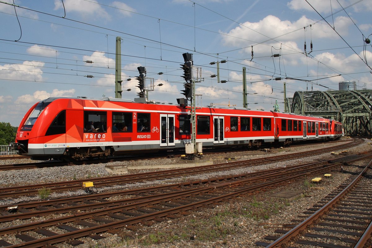 622 502-2 verlässt am 4.7.2017 als RB25 (RB11554) von Köln Hansaring nach Meinerzhagen den Kölner Hauptbahnhof.