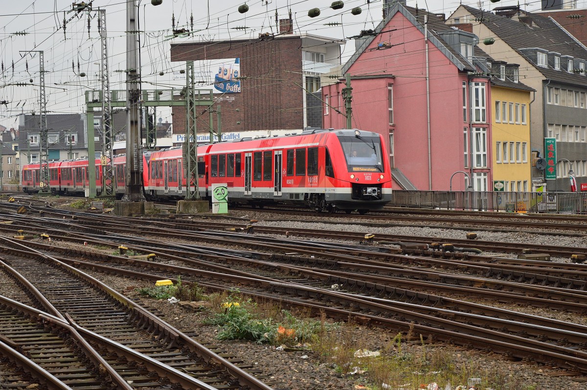 622 507 und 620 022 kommen als RB 25 nach Meinerzhagen in den Kölner Hbf eingefahren.30.10.2014