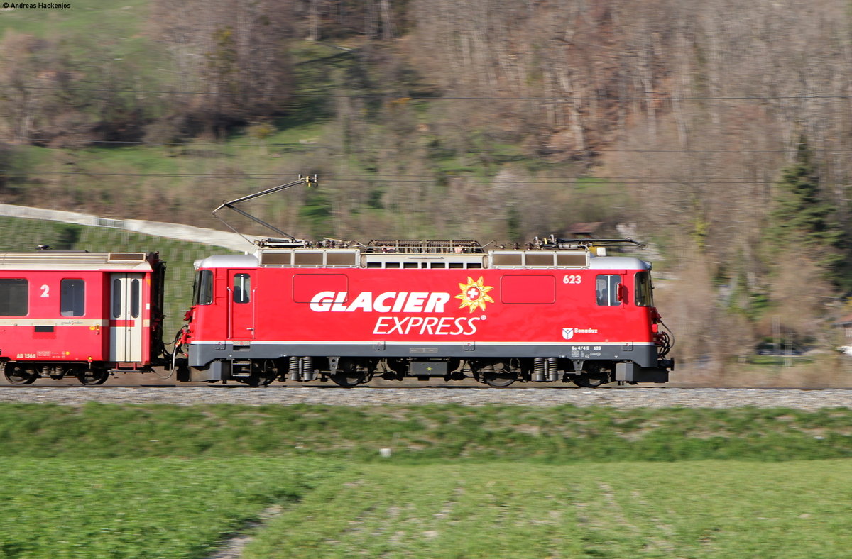 623 mit dem RE 1361 (Landquart-Samedan) bei Malans 31.3.19