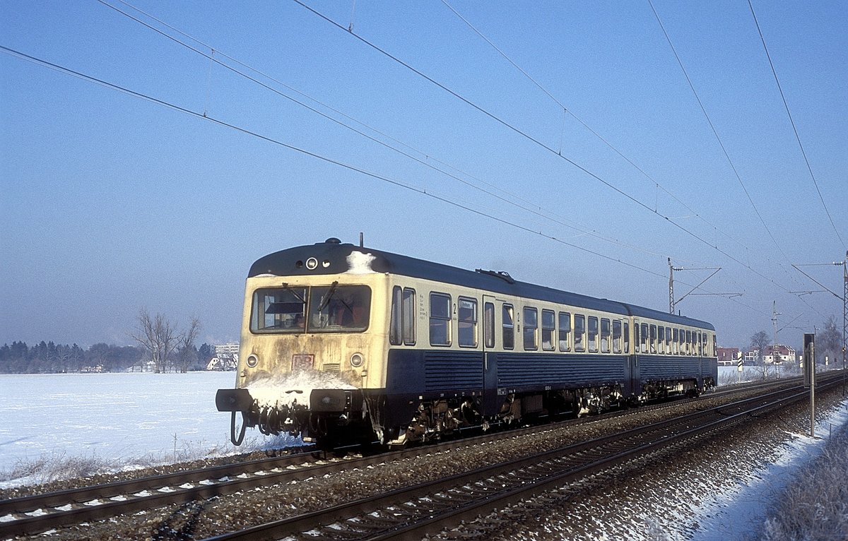 628 015  bei Augsburg - Hochzoll  05.01.95