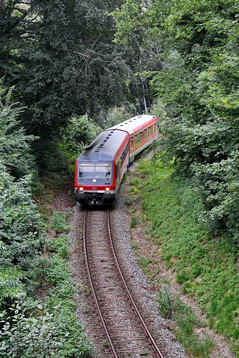 628 432 fährt hier von Waging am See nach Traunstein, so gesehen Mitte August 2020 bei Aichwies.