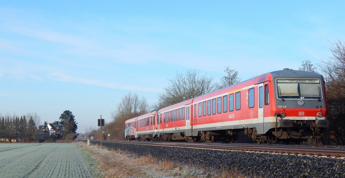 628 510 fuhr am 13.2 als RE17 nach Hagen durch Fröndenberg. In wenigen Minuten erreicht er den Bahnhof Fröndenberg.

 Fröndenberg 13.02.2016