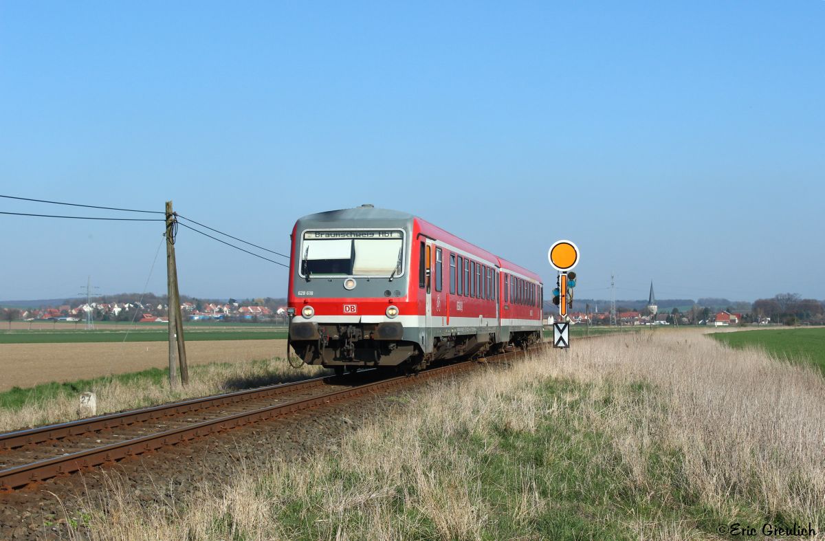 628 618 mit einer RB nach Braunschweig kurz hinter Schöppenstedt am 29.03.14.