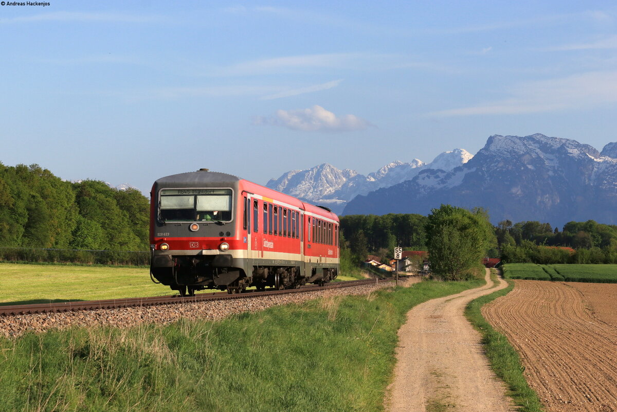 628 623-0 als RB 27988 (Salzburg Hbf-Mühldorf(Oberbay)) bei Daring 10.5.21