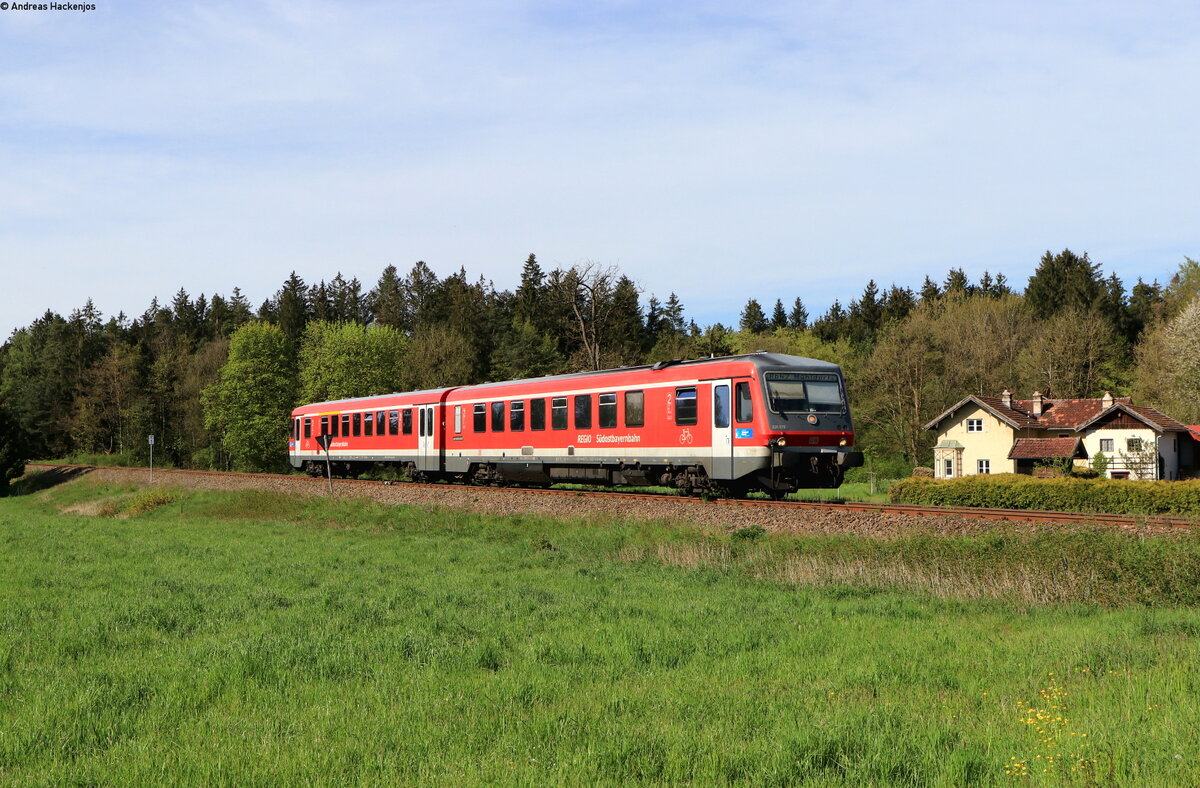 628 678-5 als RB 27406 (Traunstein-Mühldorf(Oberbay)) bei Wiesmühl 10.5.21