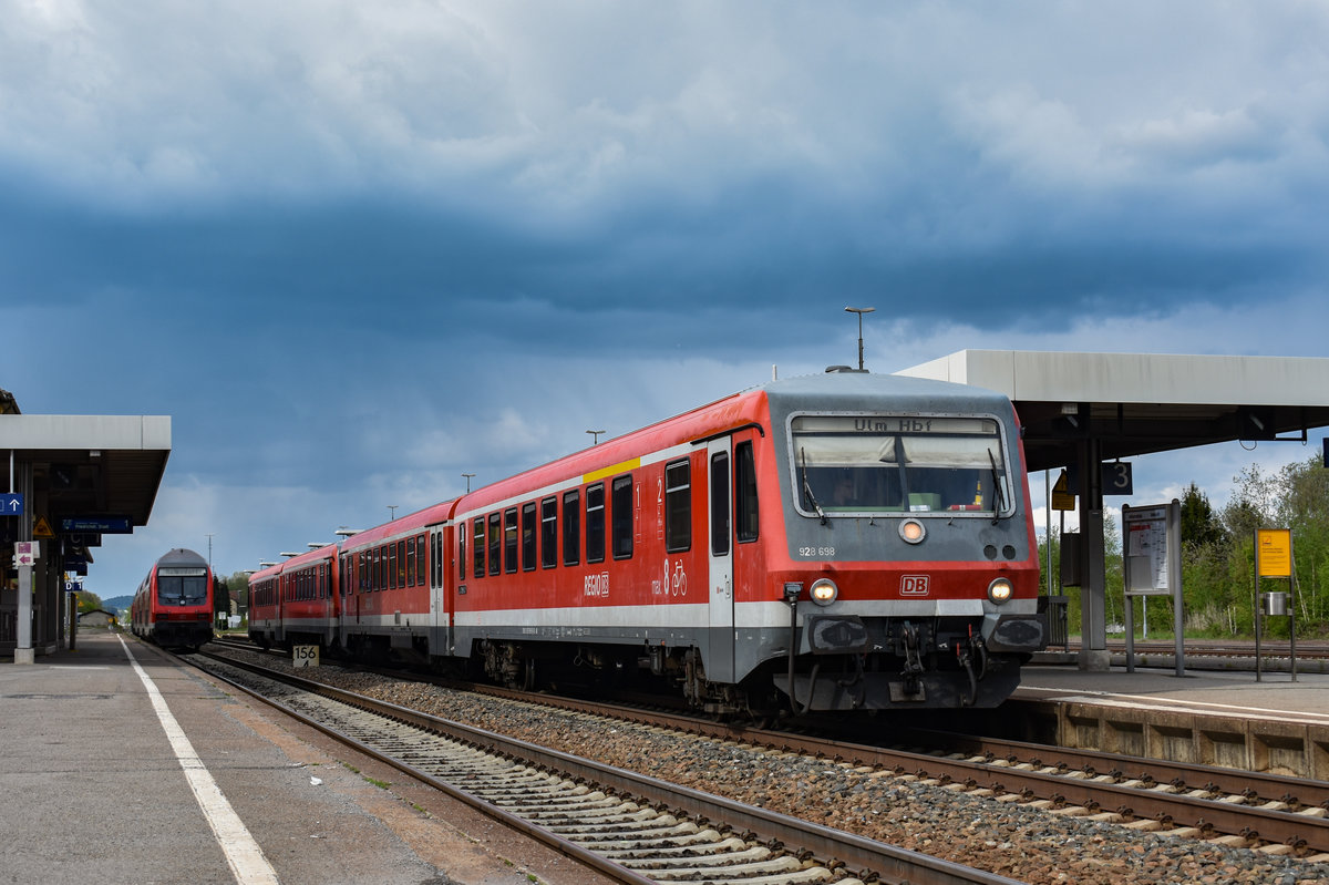 628 698+703 als Rad Express-Bodensee nach Ulm Hbf, Aulendorf Mai 2019