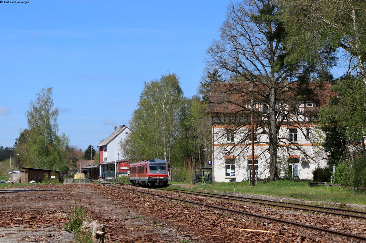 629 004-2 als RE 17965 (Pfullendorf-Aulendorf) in Altshausen 8.5.21