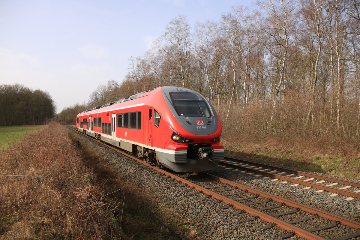 633 112 unterwegs zwischen Hagen und Kassel-Wilhelmshöhe als RE17 auf der oberen Ruhrtalbahn hinter Schwerte am 29.2.2020