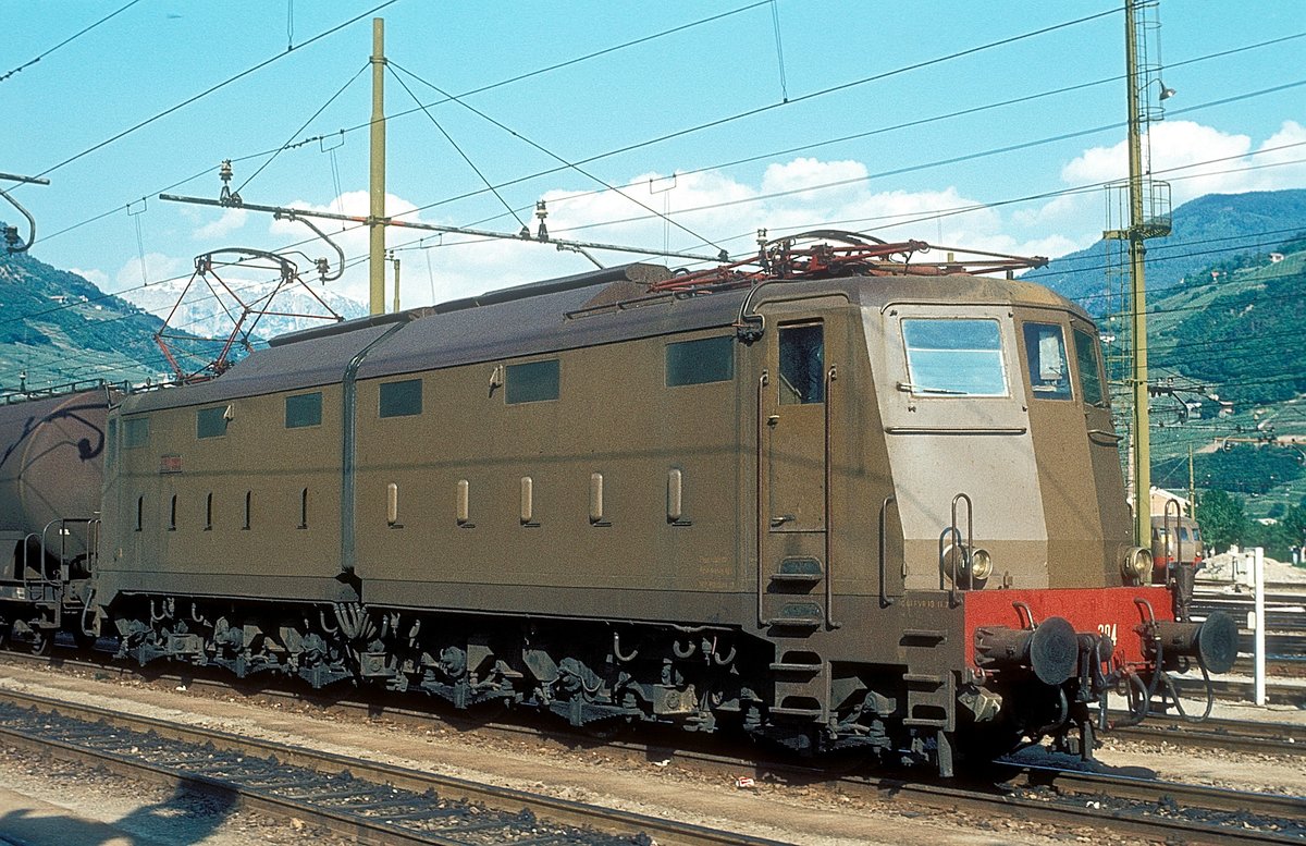 636 294  Bozen  02.06.80