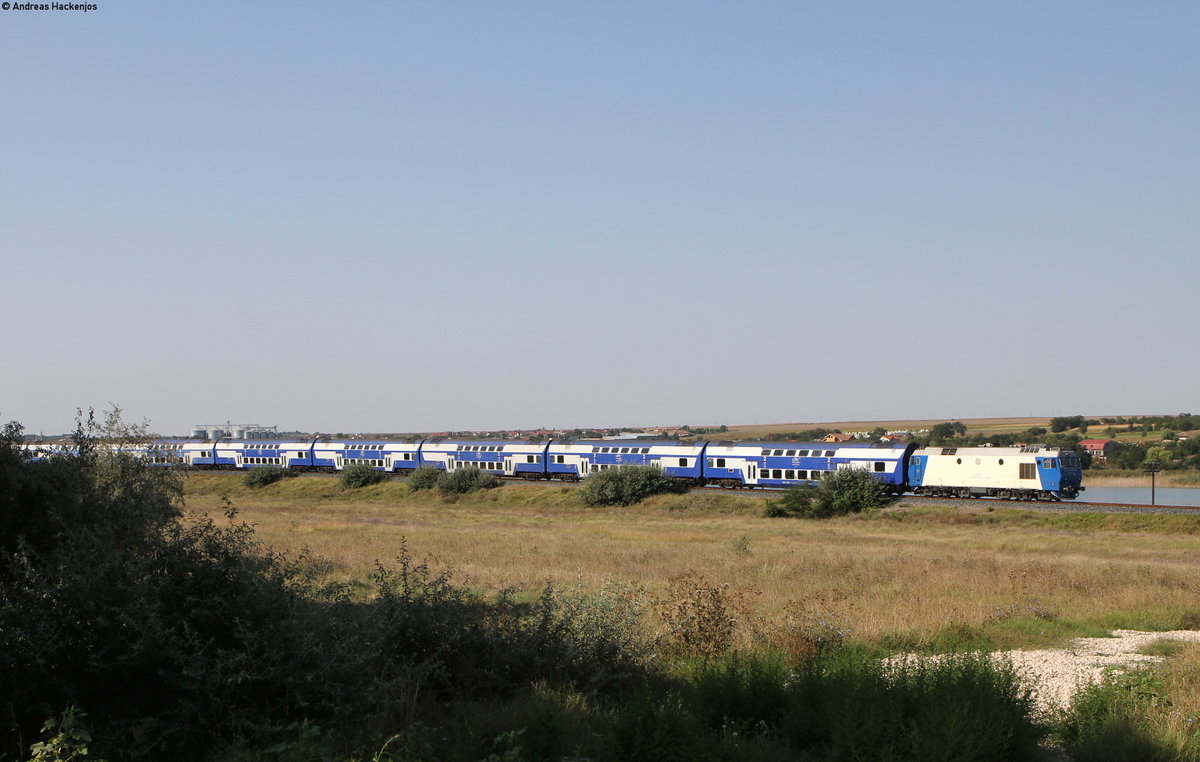 64 1046-3 mit dem R 8804 (Mangalia-Constanta) bei Eforie Sud 28.8.17