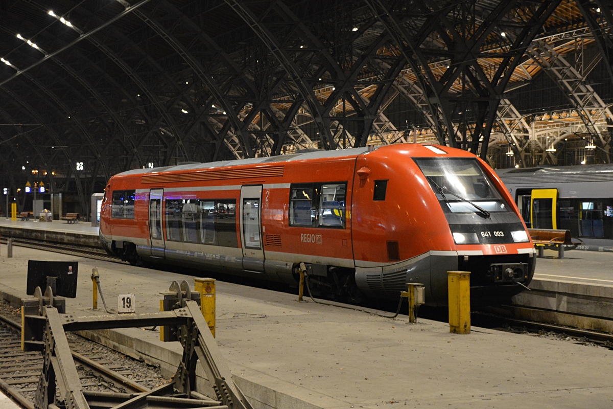 641 003 steht in Leipzig Hbf. Die Aufnahme stammt vom 13.02.2018. 