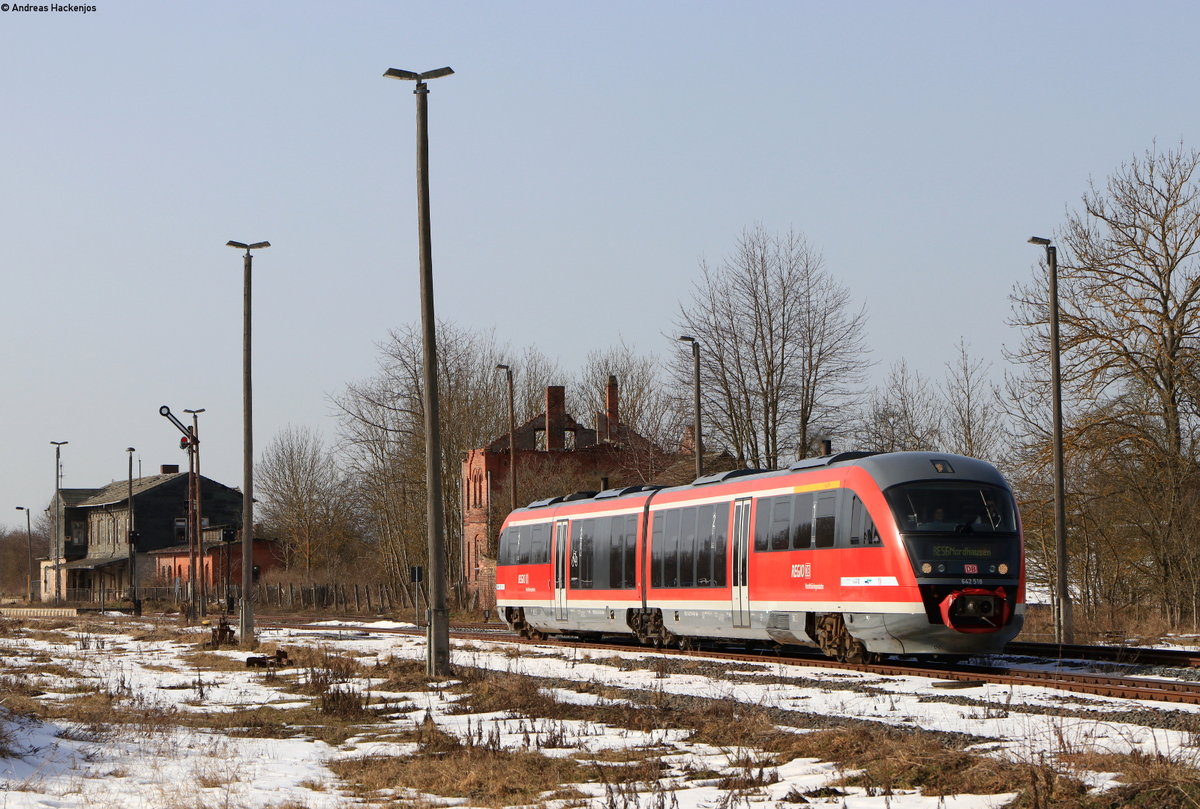 642 018 als RE 16574 (Erfurt Hbf-Nordhausen) in Hohenebra 24.2.21