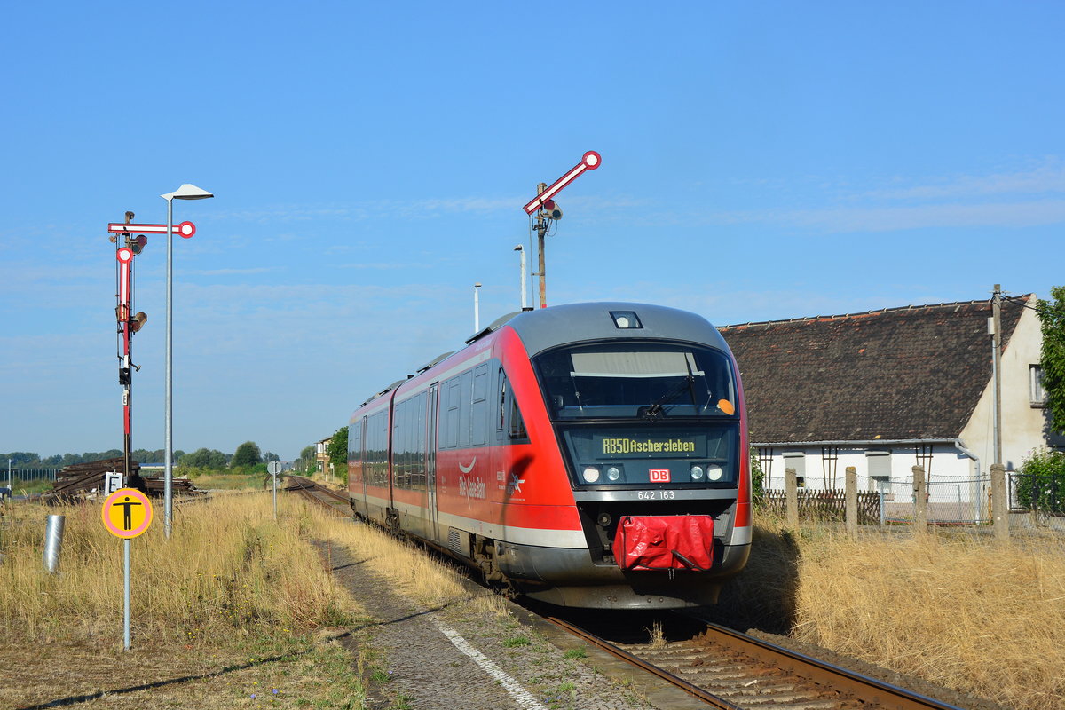 642 163 fährt in Elsnigk aus gen Köthen.

Elsnigk 30.07.2018