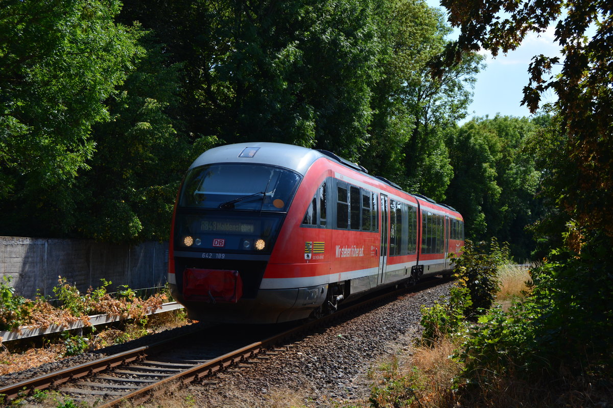 642 189 erreicht als RB48 nach Haldensleben den Haltepunkt Nienburg. 

Nienburg 30.07.2018