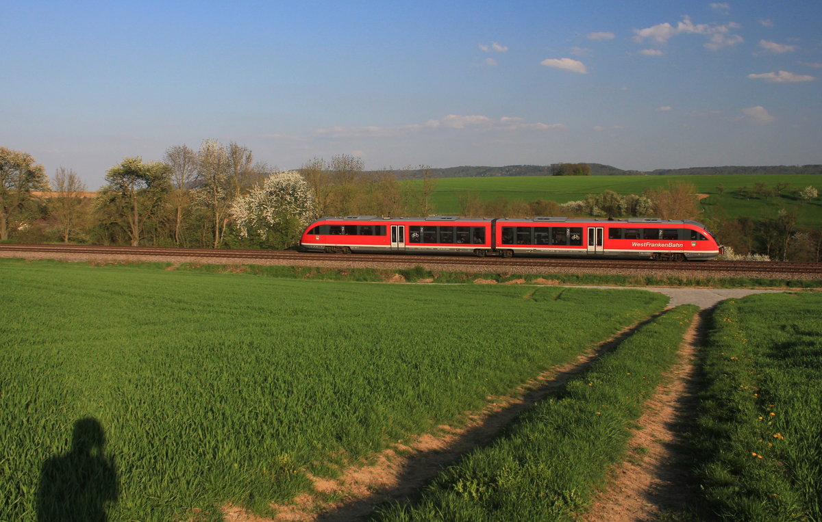 642 207/707  Amorbach als RE  Hohenloheexpress  Heilbronn-Crailsheim am 25.04.2013 hinter Öhringen-Cappel. 