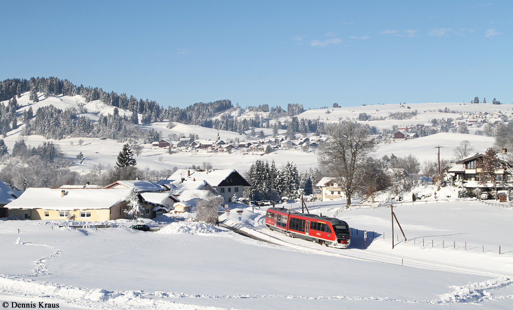 642 213 als RB 5476 am 01.01.2015 bei Wertach.