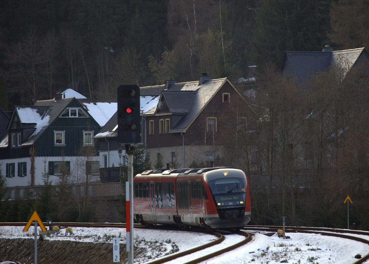 642 235 kurz vor der Einfahrt in Antonsthal. 02.09.2020 15:34 Uhr.
