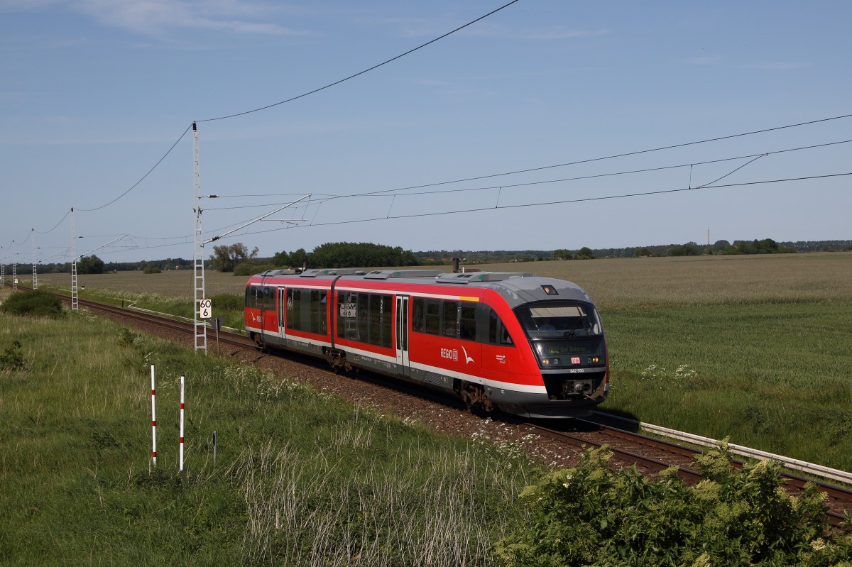 642 550 als RB 12 von Graal-Müritz nach Bad Doberan. Fotografiert am 05.06.2015 in Mönchhagen.