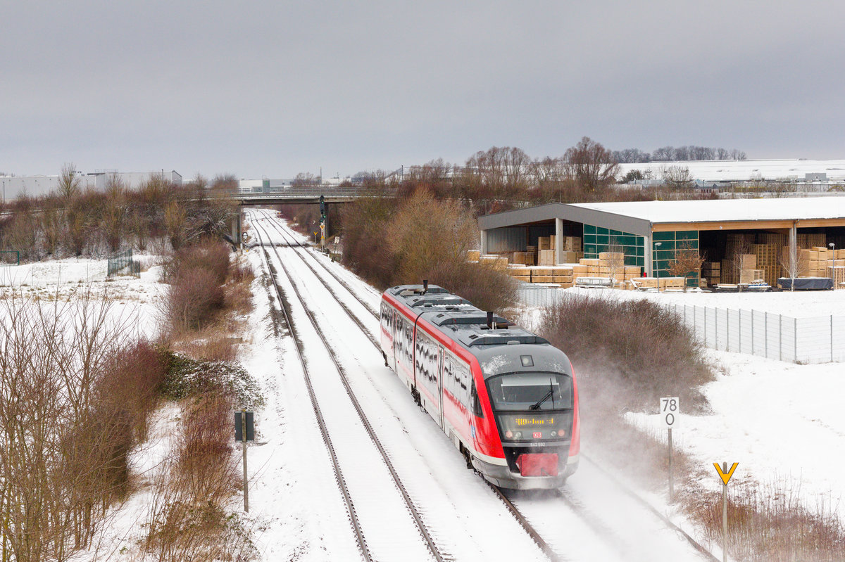 642 662 als RE Crailsheim-Heilbronn am 26.01.2021 bei der Einfahrt in Waldenburg. 
