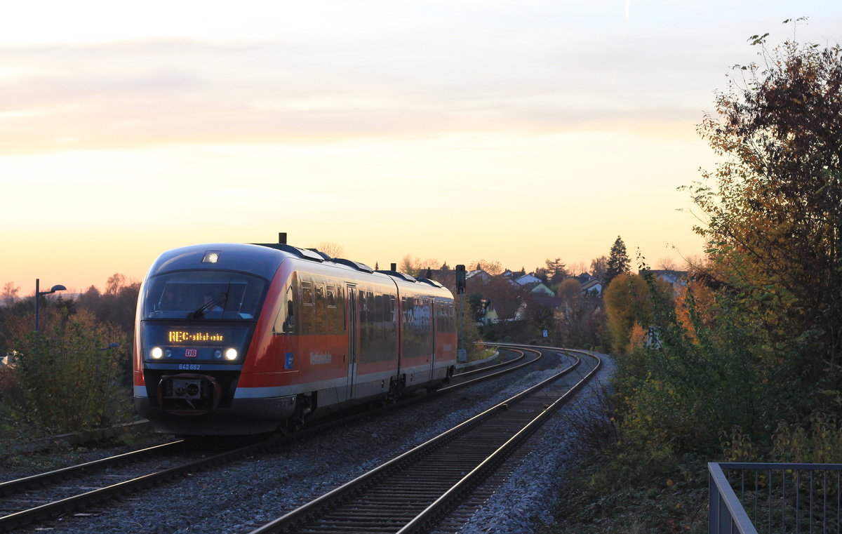 642 662 als RE Heilbronn-Crailsheim am 14.11. 2020 bei der Einfahrt in den Hp Neuenstein. 