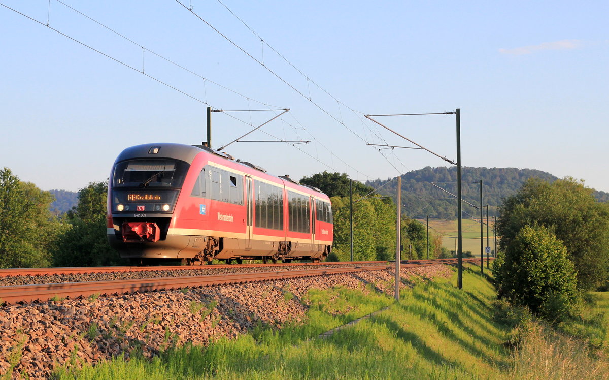 642 663 als RE Heilbronn-Crailsheim am 11.06.2020 bei Scheppach. 