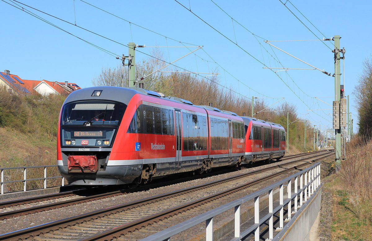 642 686+673 als RE Crailsheim-Heilbronn am 30.03.2020 bei Öhringen-Cappel. Im Zuge der Maßnahmen gegen Covid-19 wurde der Stundentakt auf der Strecke auf einen Zweistundentakt reduziert und es werden jeweils konsequent Doppeltraktionen eingesetzt. 