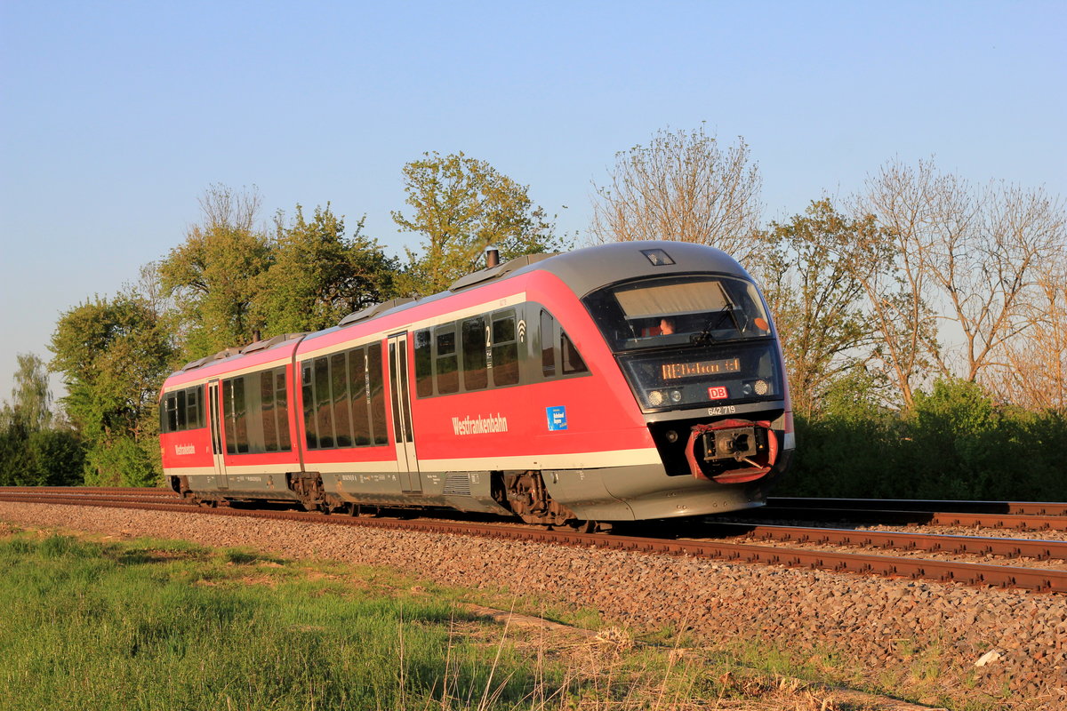 642 719 als RE Crailsheim-Heilbronn am 23.04.2020 bei Öhringen-Cappel. Grüße gehen auch an den TF. 