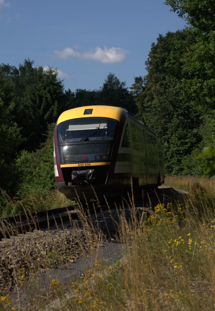 642 839 kurz nach dem Bahnhof Pulsnitz.03.07.2014 10:11 Uhr.