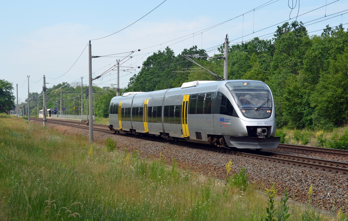 643 117 der MRB fuhr am 19.06.19 auf Probefahrt durch Burgkemnitz Richtung Wittenberg. Gruß zurück!