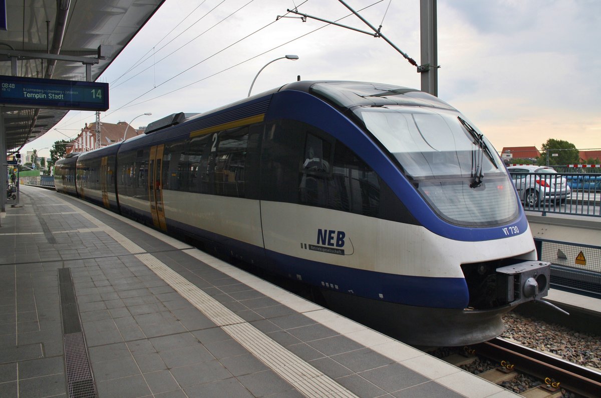 643 620-7 steht am 2.8.2016 als RB12 (RB61109) von Berlin Ostkreuz nach Templin Stadt im Startbahnhof bereit. 