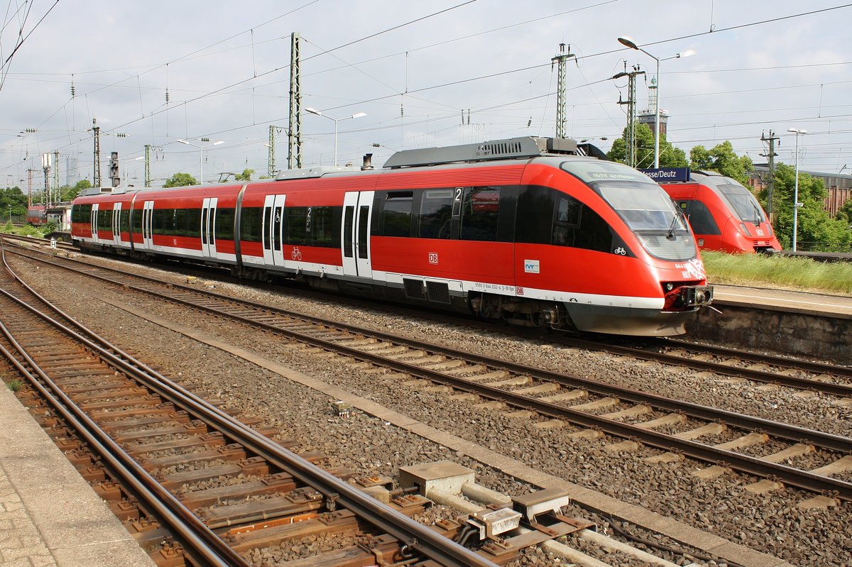 644 032-4 fährt am 28.05.2019 als RB38 (RB11807)  Erftbahn  von Bedburg(Erft) in Köln Messe/Deutz ein.