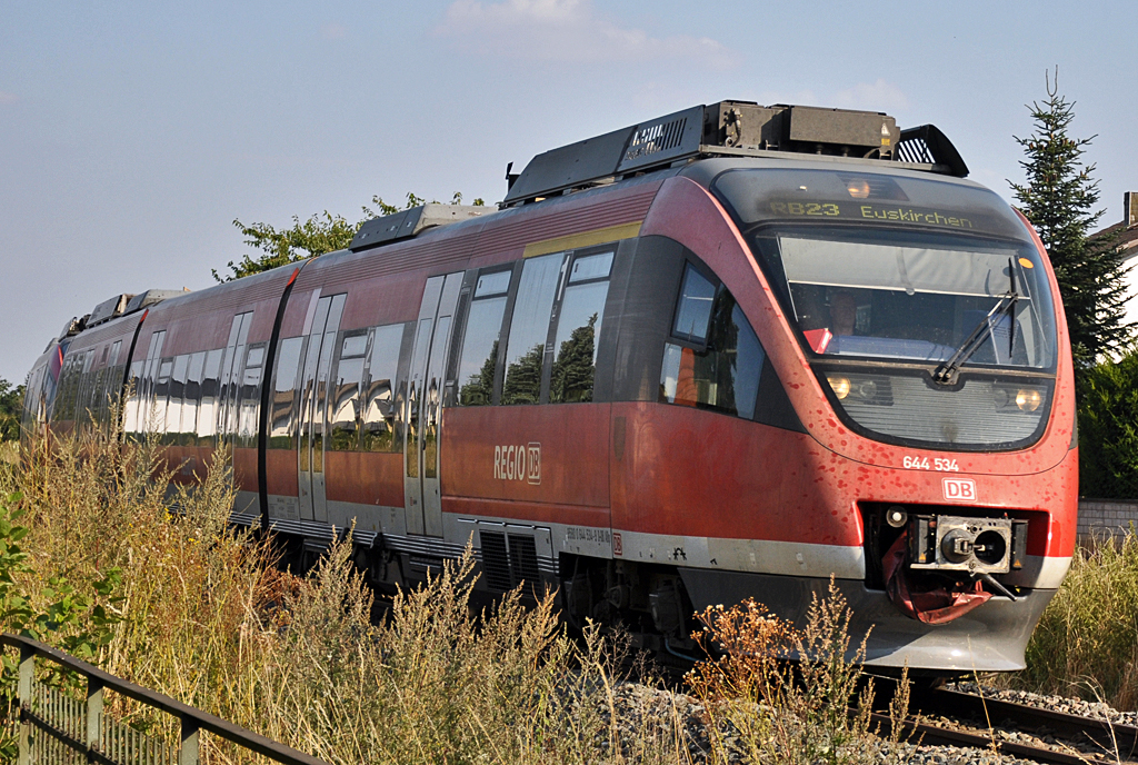 644 534 RB23 von Euskirchen nach Bad-Mnstereifel durch Stotzheim - 23.08.2013
