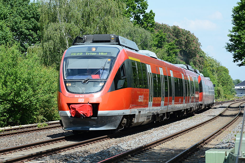 644 543 RE22 nach Trier in Euskirchen - 18.05.2014