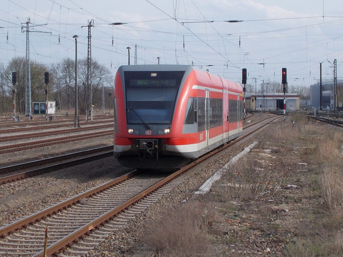 646 001 als RE Berlin Lichtenberg-Templin Stadt,am 11.April 2015,in Oranienburg.