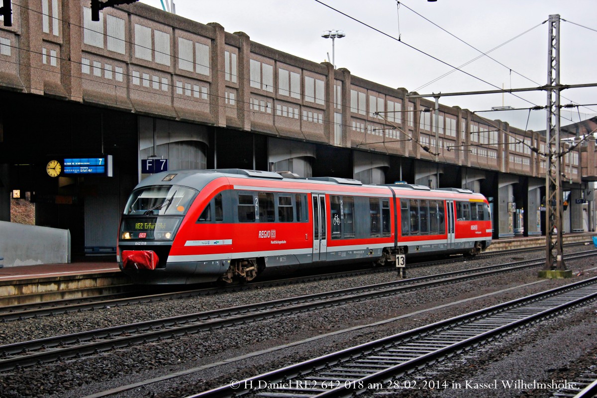 648 018 mit RE2 am 28.02.2014 in Kassel-Wilhelmshöhe.
