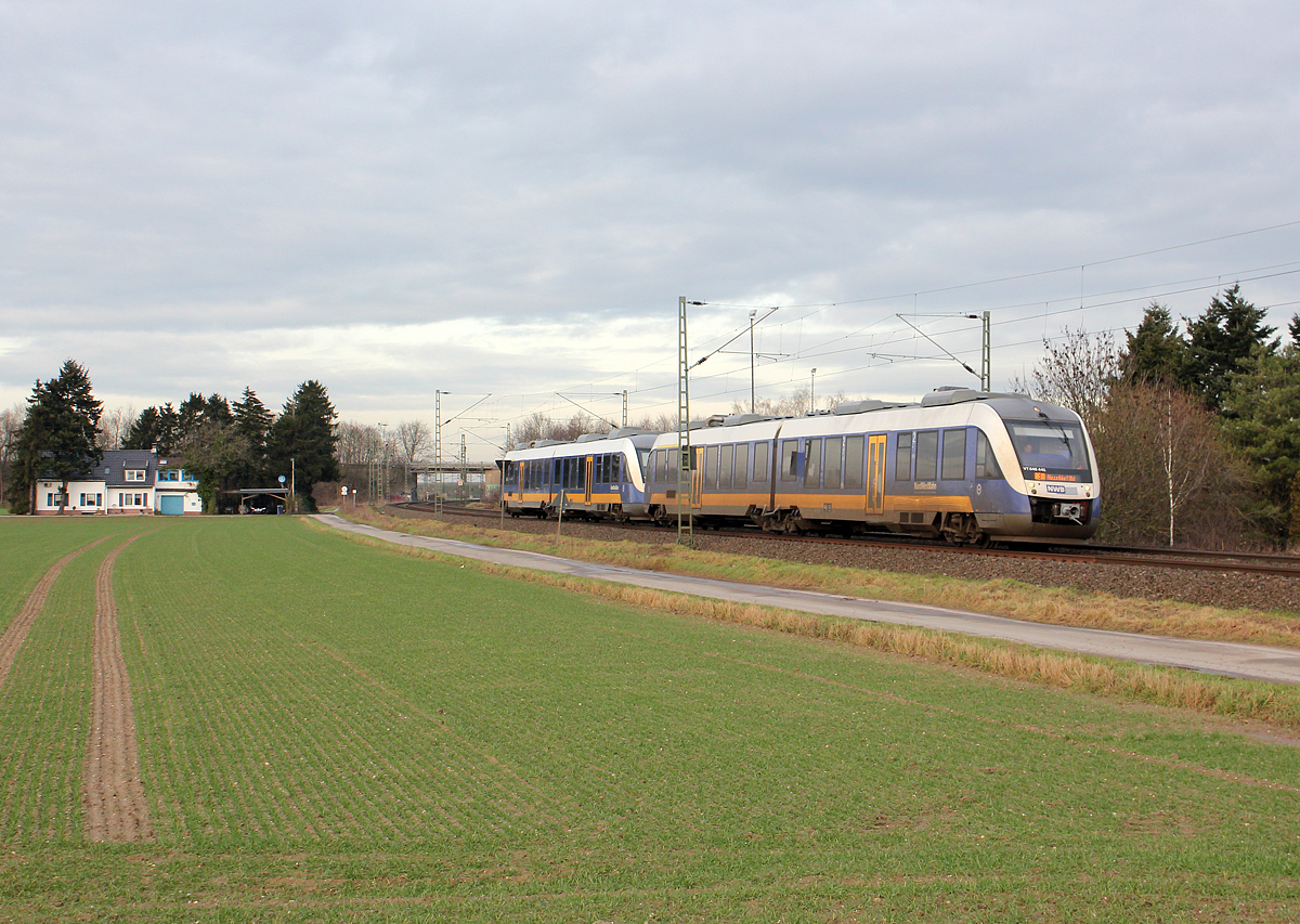 648 441 (NWB) und 648 434 (NWB) bei Meerbusch-Osterath am 31.12.2013