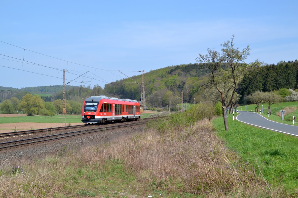 648 770 als RB82 (RB 14222 Bad Harzburg - Göttingen) am 24.04.2015 bei Einbeck-Salzderhelden