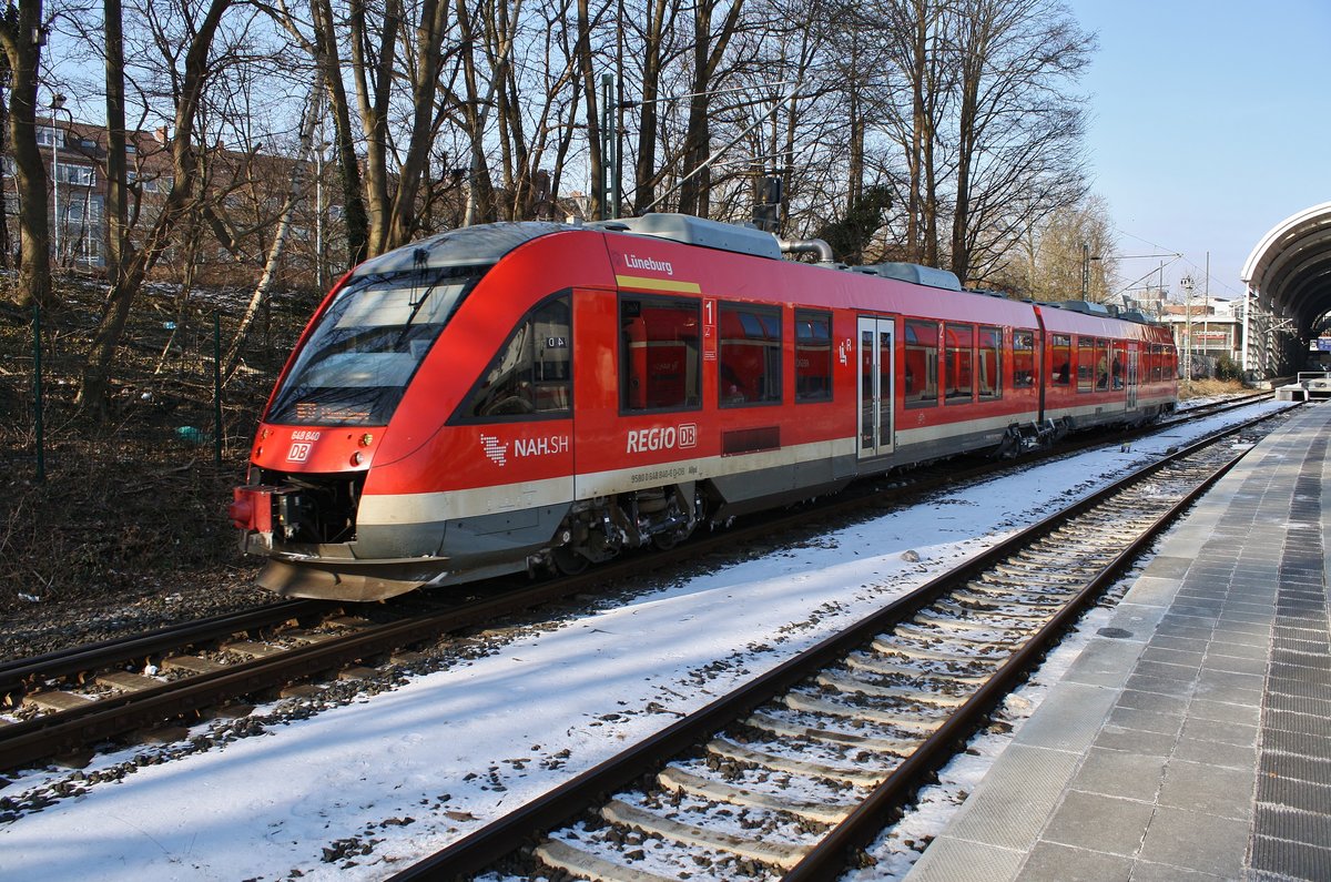 648 840-6  Lüneburg  fährt am 3.3.2018 als RE72 (RE21918) nach Flensburg aus dem Kieler Hauptbahnhof aus.
