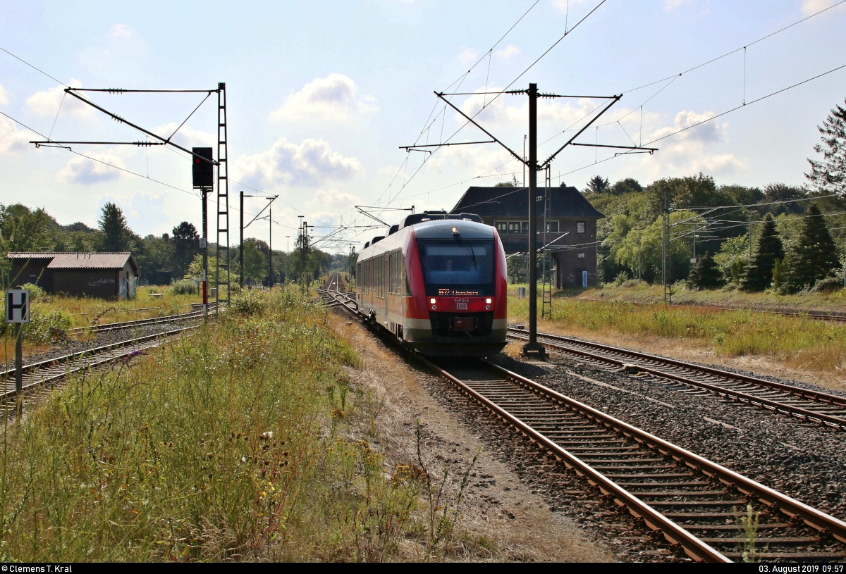 648 963-6 (Alstom Coradia LINT 41) von DB Regio Schleswig-Holstein (DB Regio Nord) als RE 21906 (RE72) von Eckernförde erreicht seinen Endbahnhof Flensburg auf Gleis 4.
Aufgenommen im Gegenlicht am Ende des Bahnsteigs 4/5.
[3.8.2019 | 9:57 Uhr]