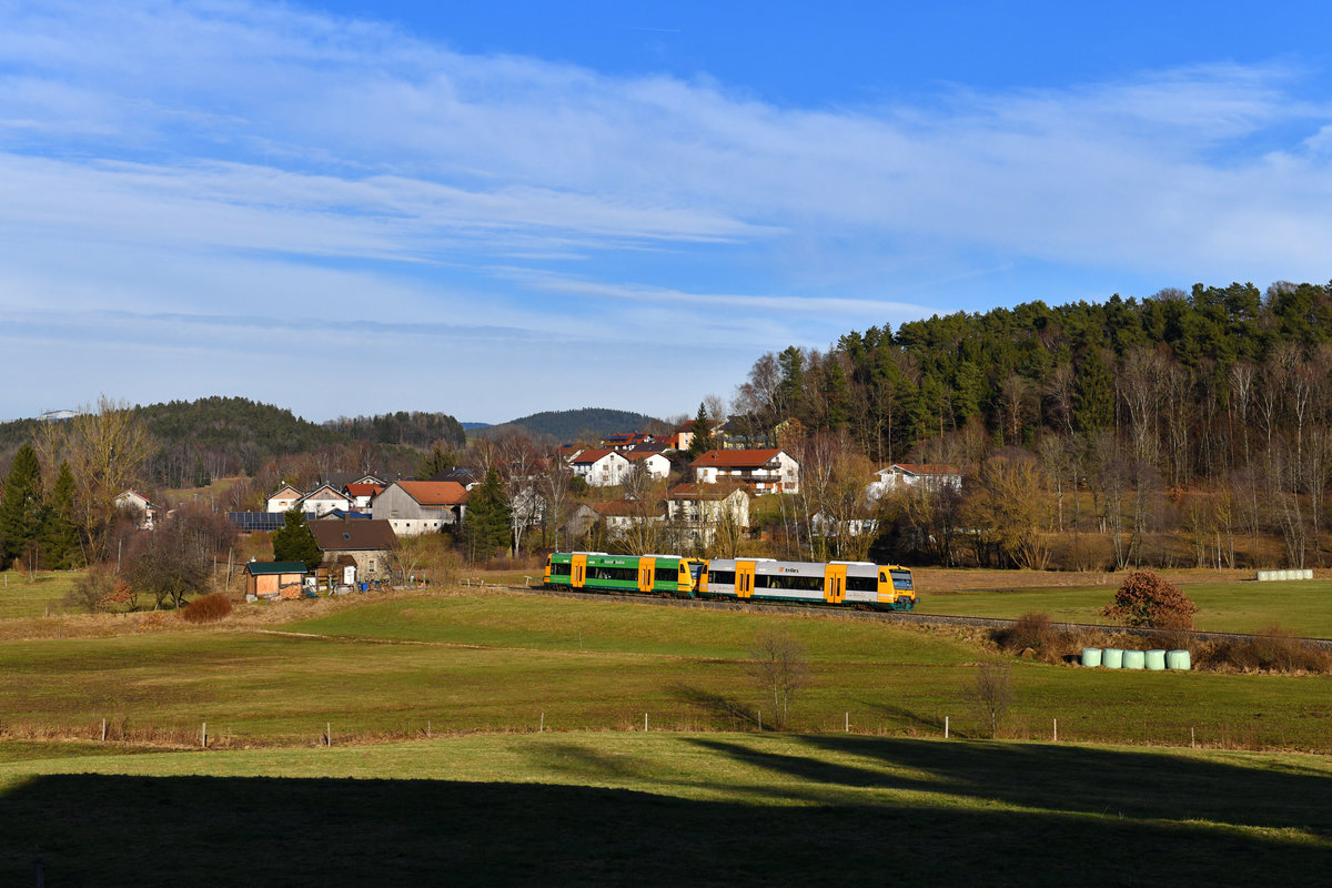650 066 + 650 076 als WBA1 am 08.01.2018 bei Gotteszell. 