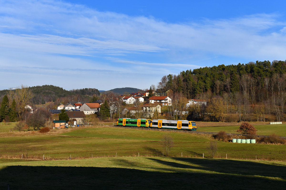 650 066 + 650 076 als WBA1 am 08.01.2018 bei Gotteszell. 