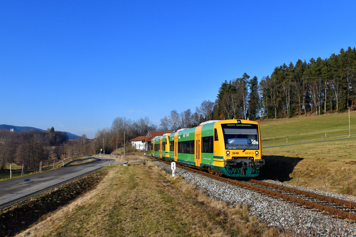 650 071 + 650 075 als WBA4 am 10.01.2018 bei Gotteszell. 