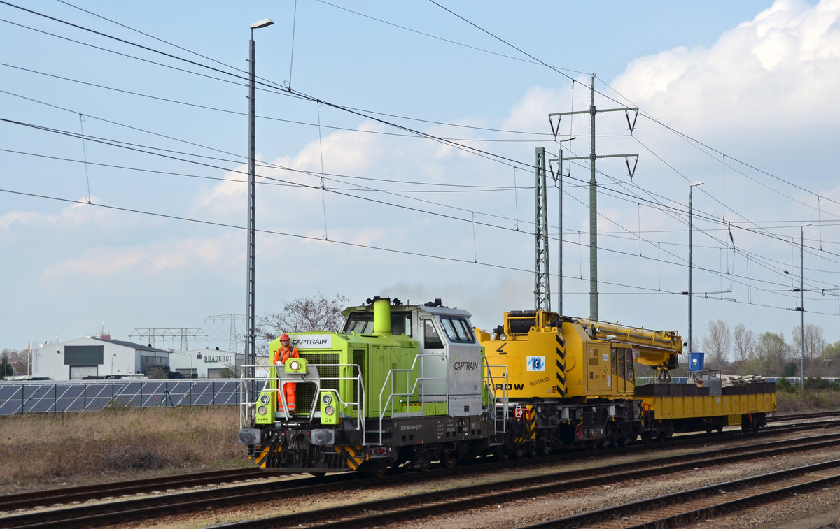 650 093 stellte am 02.04.17 einen Kirow-Kran in Bitterfeld bereit welchen sie aus dem Chemiepark brachte. Der Kran fuhr anschließend selbstständig zur Baustelle in Holzweißig.